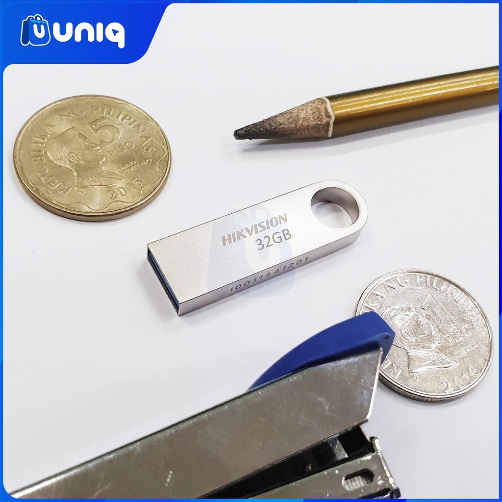 Hikvision HS-USB-M200 32GB Flash Drive USB 3.0 (Metallic)